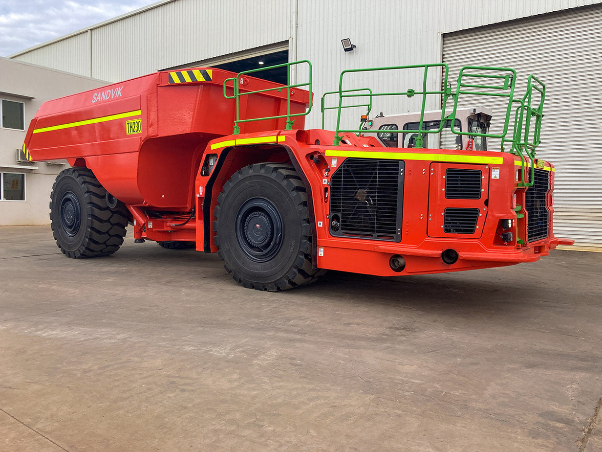 Sandvik TH663i Dump Truck