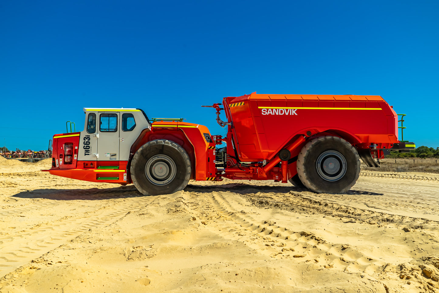 Sandvik TH663i Water Truck