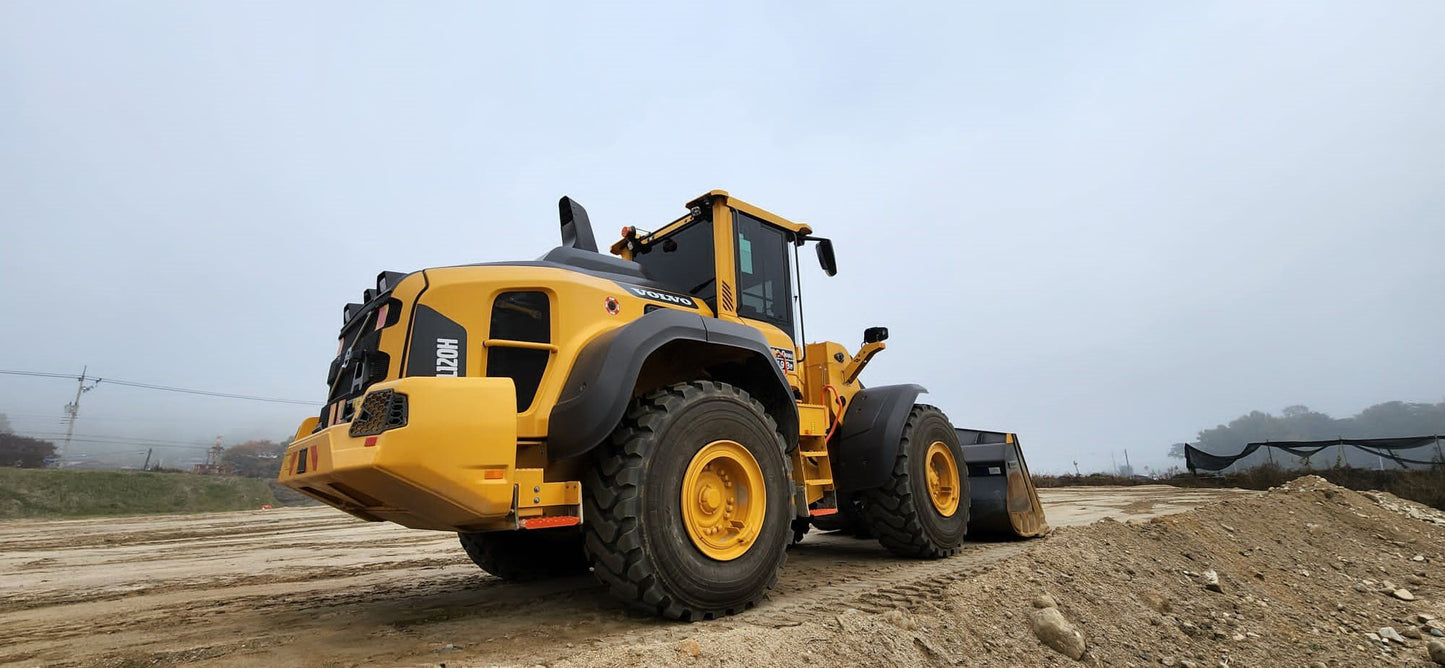 Volvo L120H Integrated Toolcarrier