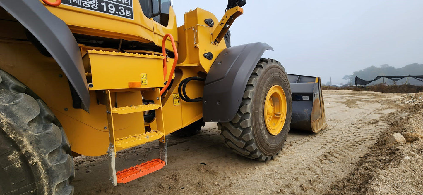 Volvo L120H Integrated Toolcarrier